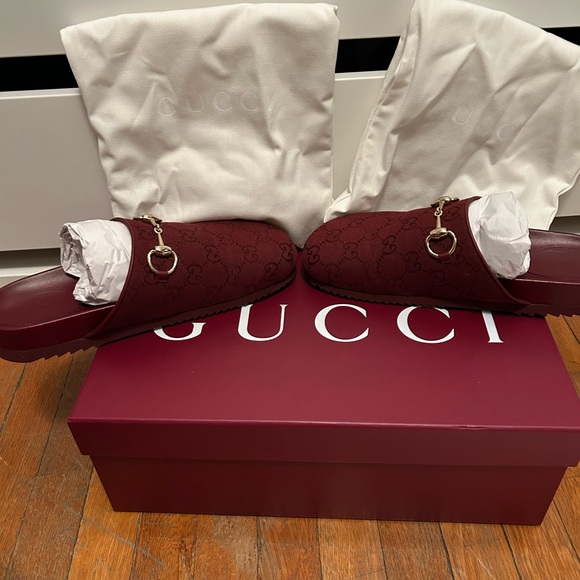Gucci "Sol" monogram cotton canvas mules with golden bit strap /color burgundy - Picture 15 of 15